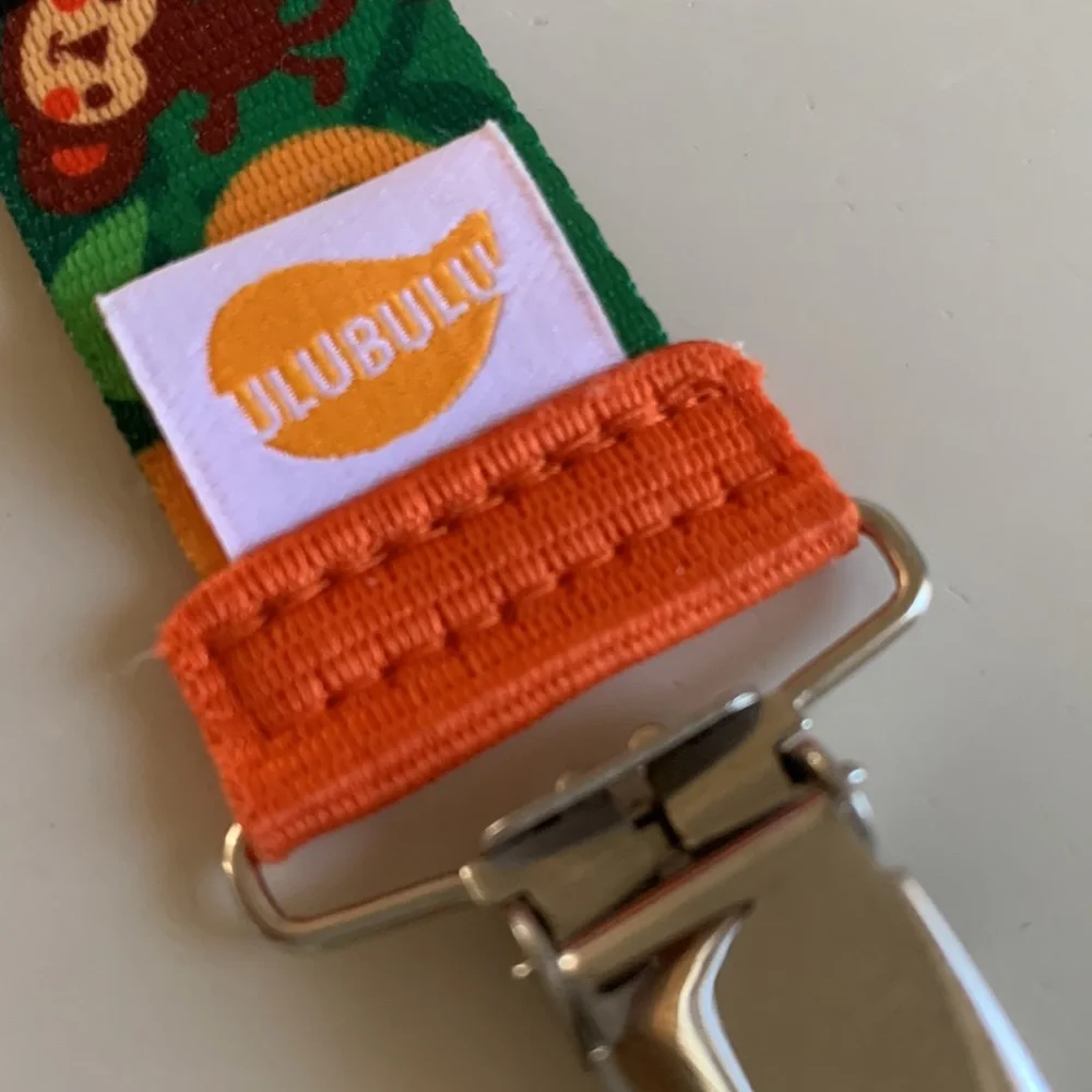 Pacifier Clips - Picture 6 of 7